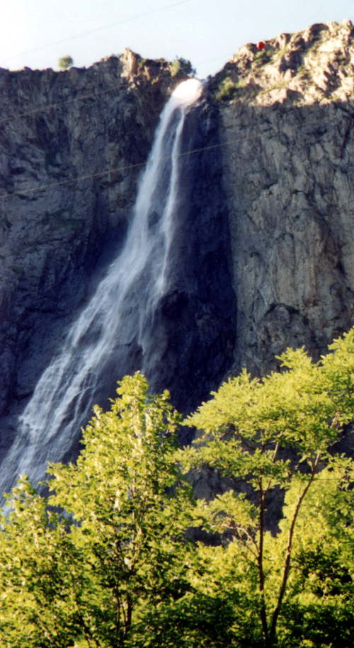 Waterfall in the Romanche valley